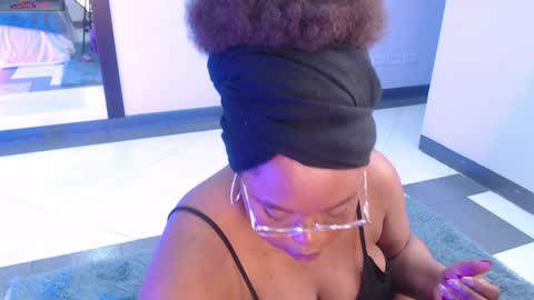 makena online show from January 17, 3:23 am