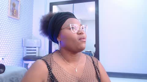 makena online show from February 7, 3:23 am