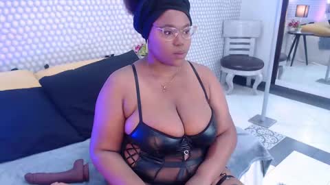 makena online show from February 18, 3:42 am