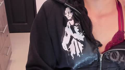 Snapshot of mal_norma chatting on January 31, 2:37 am Mal Norma online show from January 31, 2:37 am