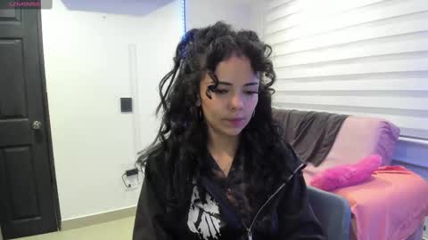 Snapshot of mal_norma chatting on February 15, 11:47 pm Mal Norma online show from February 15, 11:47 pm