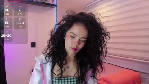 Snapshot of mal_norma chatting on March 4, 6:37 am Mal Norma online show from March 4, 6:37 am