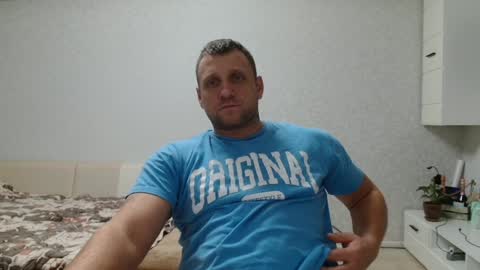 malchyshka online show from December 23, 11:14 am