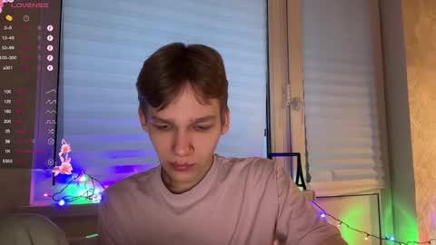 Tom and Mark 3 online show from December 24, 6:44 am