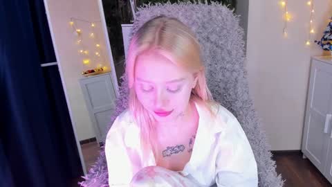 Snapshot of malenaernman chatting on December 28, 10:25 am Malena online show from December 28, 10:25 am