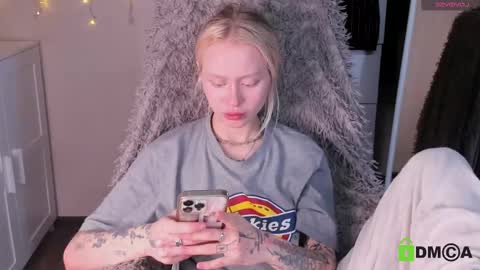 Snapshot of malenaernman chatting on November 20, 10:26 am Malena online show from November 20, 10:26 am