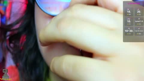 Snapshot of malicia_witch_ chatting on December 10, 2:38 am Mar Alicia Rosie v A L I C I A W I T C - Meg Cherie online show from December 10, 2:38 am