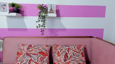 Snapshot of malka_burning chatting on January 31, 1:54 am Malka online show from January 31, 1:54 am