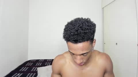 Snapshot of malkongarcia chatting on December 7, 12:19 am malkongarcia online show from December 7, 12:19 am