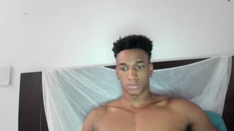 Snapshot of malkongarcia chatting on January 26, 7:09 pm malkongarcia online show from January 26, 7:09 pm