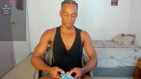 Snapshot of malkongarcia chatting on September 19, 9:37 pm malkongarcia online show from September 19, 9:37 pm