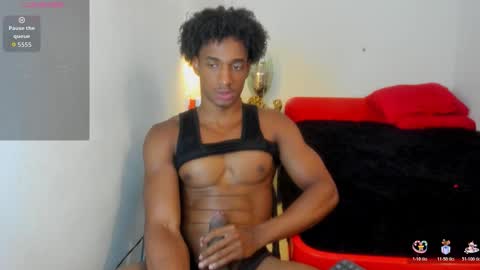 Snapshot of malkongarcia chatting on November 23, 7:13 pm malkongarcia online show from November 23, 7:13 pm