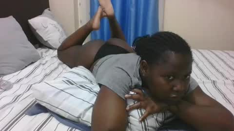 mamasita2023 online show from March 5, 3:40 pm