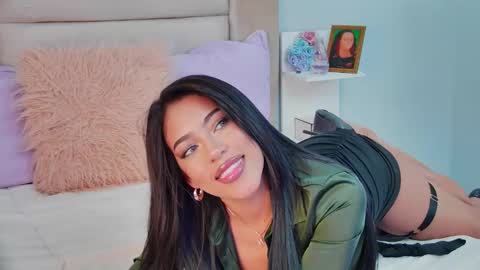 Snapshot of mami_natacha19x chatting on November 3, 7:42 am nati online show from November 3, 7:42 am