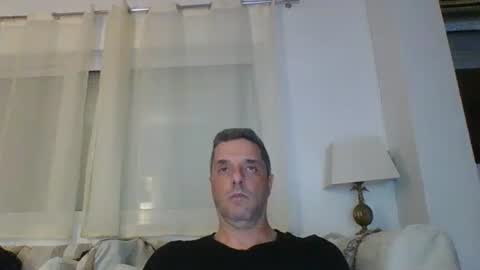 Snapshot of man211172 chatting on March 8, 5:43 pm man211172 online show from March 8, 5:43 pm