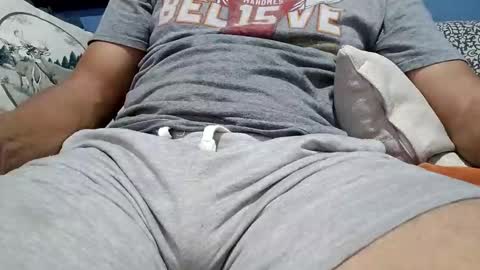 mandrilo7379 online show from December 1, 7:02 am