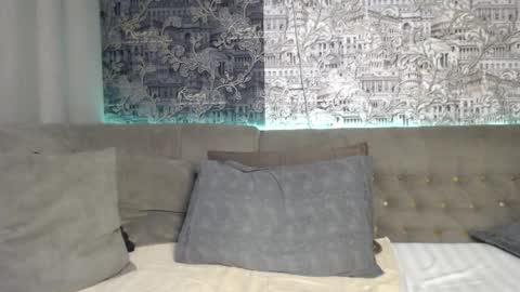 Mandy  online show from February 6, 1:32 pm