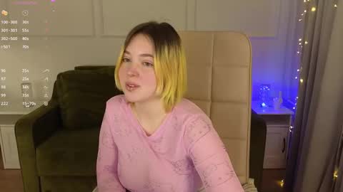 Snapshot of manic_pixie_ chatting on February 7, 10:50 am manic_pixie_ online show from February 7, 10:50 am