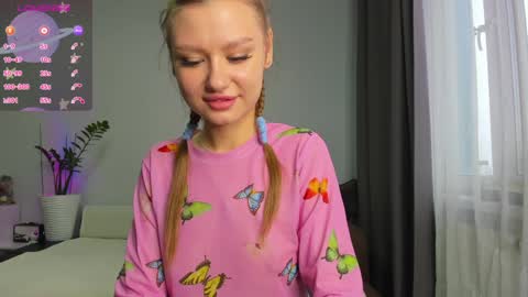 Snapshot of manita_misti chatting on December 2, 7:47 am Manita online show from December 2, 7:47 am