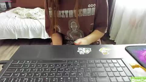 Snapshot of manita_misti chatting on February 19, 5:38 am Manita online show from February 19, 5:38 am