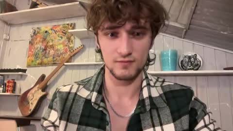 manolein online show from December 15, 8:25 pm