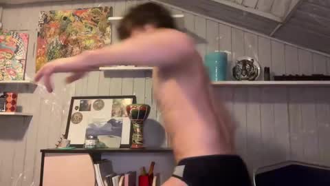 manolein online show from December 19, 2:45 am