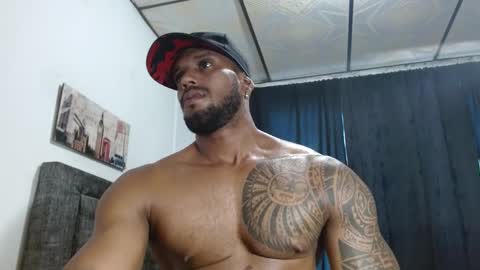 Manolo online show from February 6, 8:02 pm