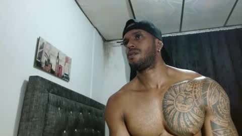 Manolo online show from February 15, 12:04 am