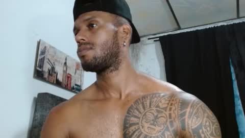 Manolo online show from February 17, 12:32 am