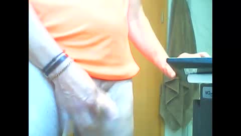 manu_481 online show from October 13, 2:17 pm