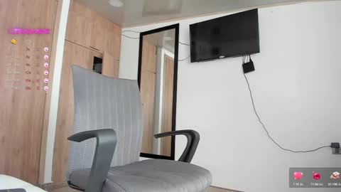 manucute 23  online show from February 26, 5:39 pm