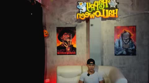 Manuel online show from October 13, 12:43 am