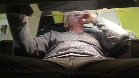 Manu online show from February 2, 1:08 pm