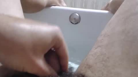 manumanu8585 online show from November 28, 6:10 pm