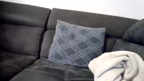 manuv online show from September 29, 12:05 am