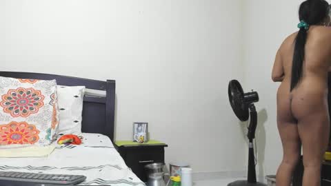 Mara online show from January 25, 1:41 pm