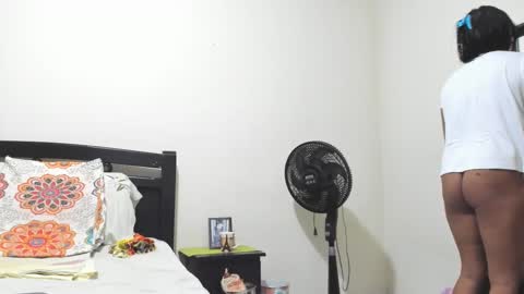 Mara online show from February 27, 2:54 pm