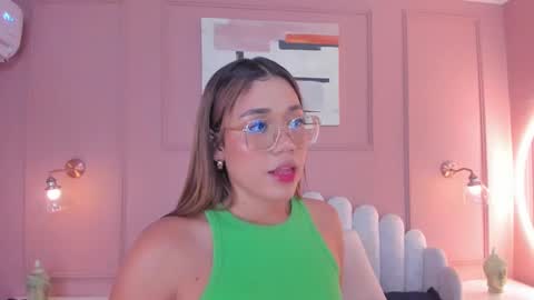 Mara  online show from December 28, 6:18 pm