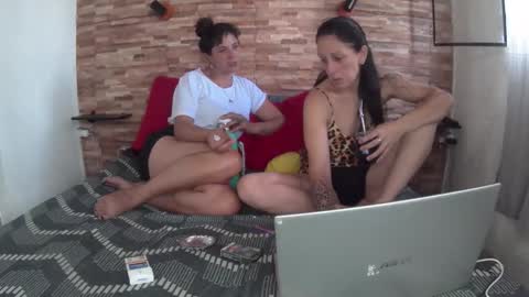 Snapshot of mara_david chatting on November 27, 2:08 pm coshitaxxx online show from November 27, 2:08 pm