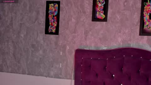 Mara online show from December 20, 8:34 pm