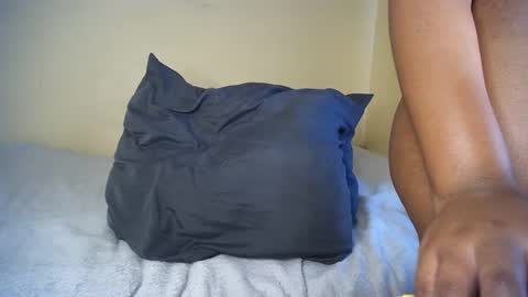 Snapshot of maraya_gold chatting on January 23, 2:39 pm maraya_gold online show from January 23, 2:39 pm