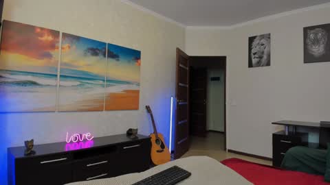 alex marvelxx online show from February 3, 9:30 am