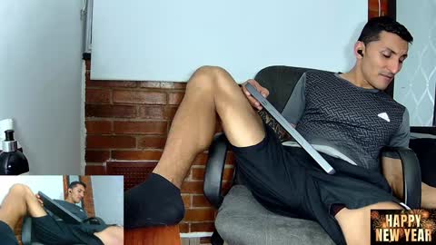 Marck  Independent model  online show from January 2, 6:18 am