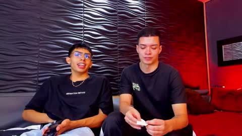 Marco and Ethan online show from December 13, 4:33 am