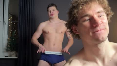 Snapshot of marcus_paradise chatting on January 4, 5:05 am marcus_paradise online show from January 4, 5:05 am