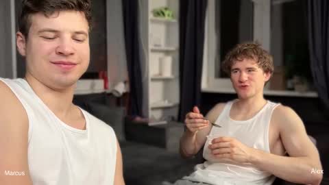 Snapshot of marcus_paradise chatting on February 22, 4:07 am marcus_paradise online show from February 22, 4:07 am