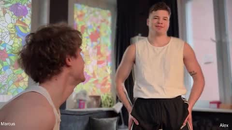 Snapshot of marcus_paradise chatting on February 28, 11:14 am marcus_paradise online show from February 28, 11:14 am