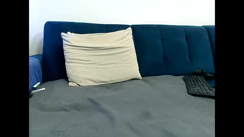 Snapshot of marek39 chatting on December 27, 5:59 pm Marek online show from December 27, 5:59 pm