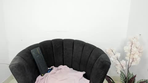 marfilastrom online show from January 30, 8:54 am