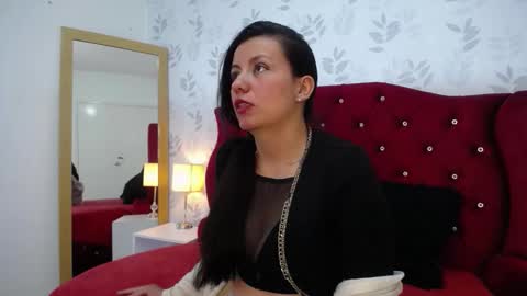 MargaretteCooper online show from November 14, 1:32 pm